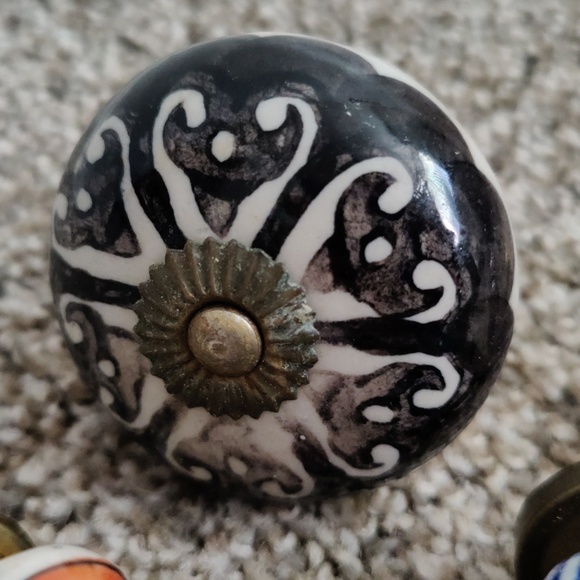 Unique Spanish style knobs - Picture 4 of 4